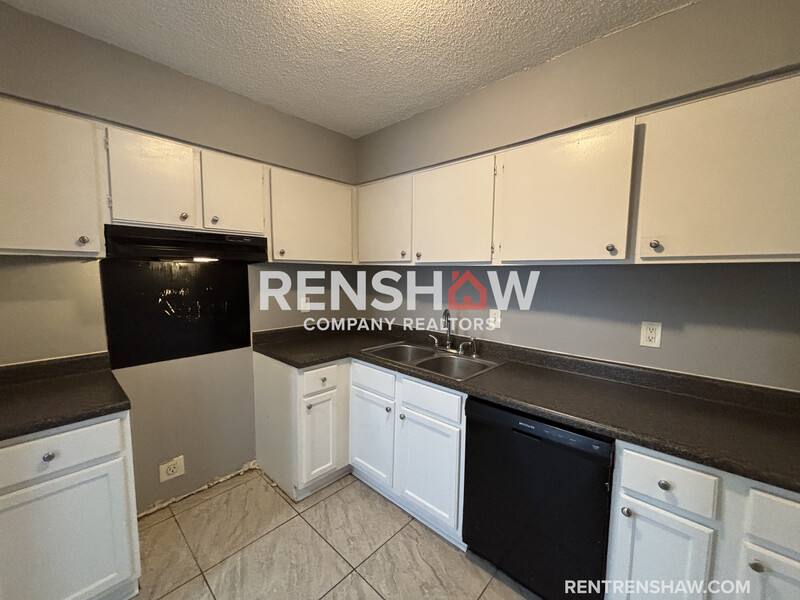 Apartment for rent at 3000 Elbert Cove, Memphis, TN 38127