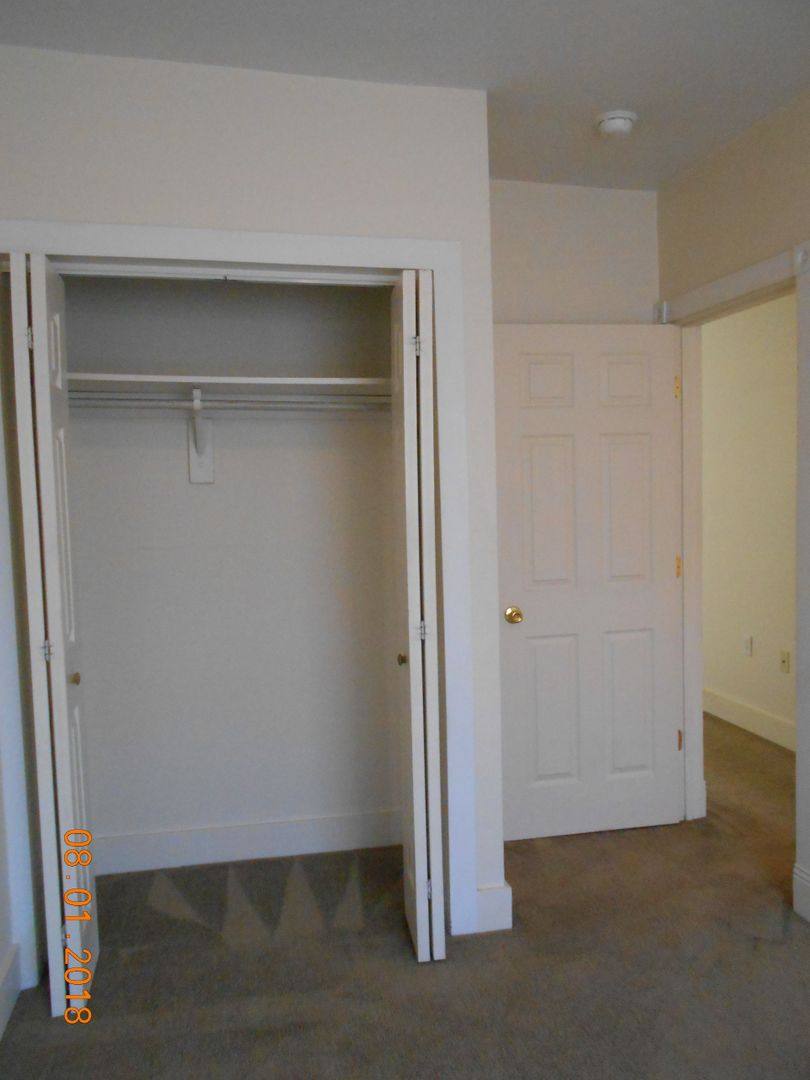 Apartment for rent at 312-16 E 1st St, Newberg, OR 97132