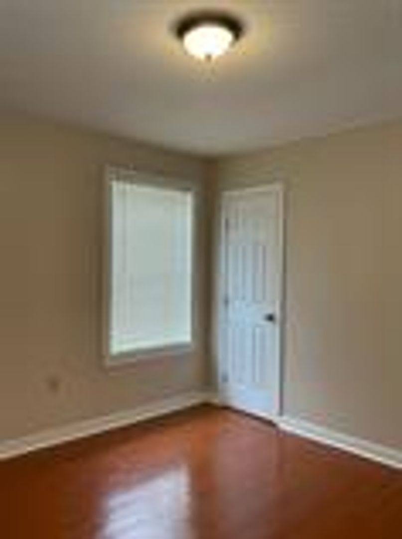 House for rent at 2347 Rhodes Ave, Baton Rouge, LA 70802