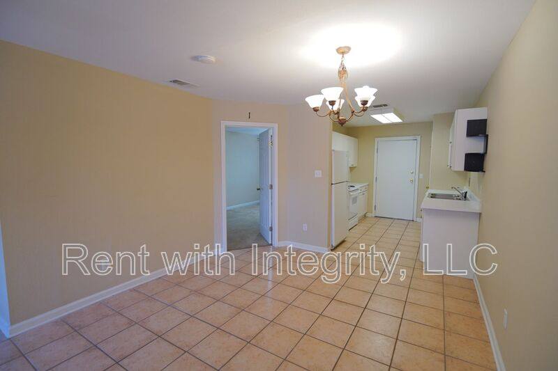 Townhouse for rent at 847 W Georgia St 2, Tallahassee, FL 32304