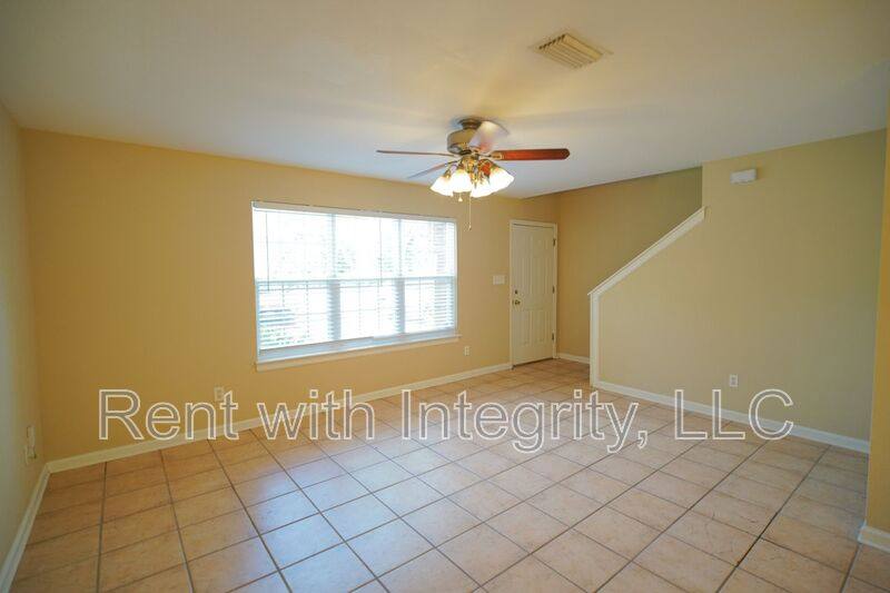 Townhouse for rent at 847 W Georgia St 2, Tallahassee, FL 32304