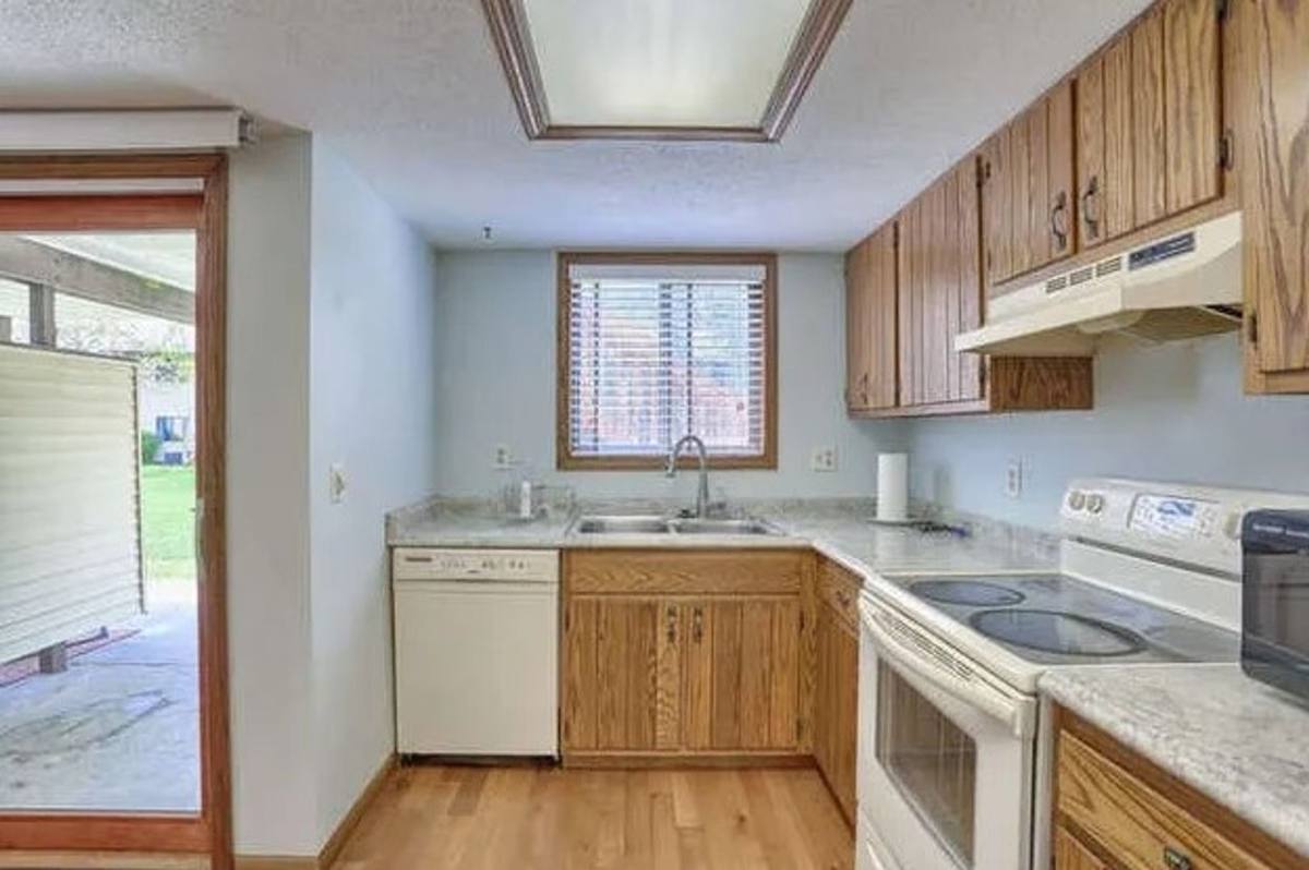 Condo for rent at 1303 Brian Place, Urbana, IL 61802