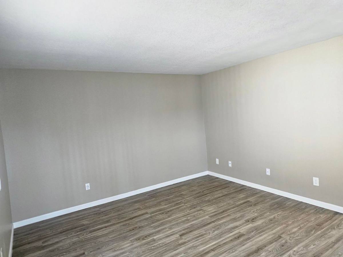 Townhouse for rent at 1300 Holly Ave, Imperial Beach, CA 91932
