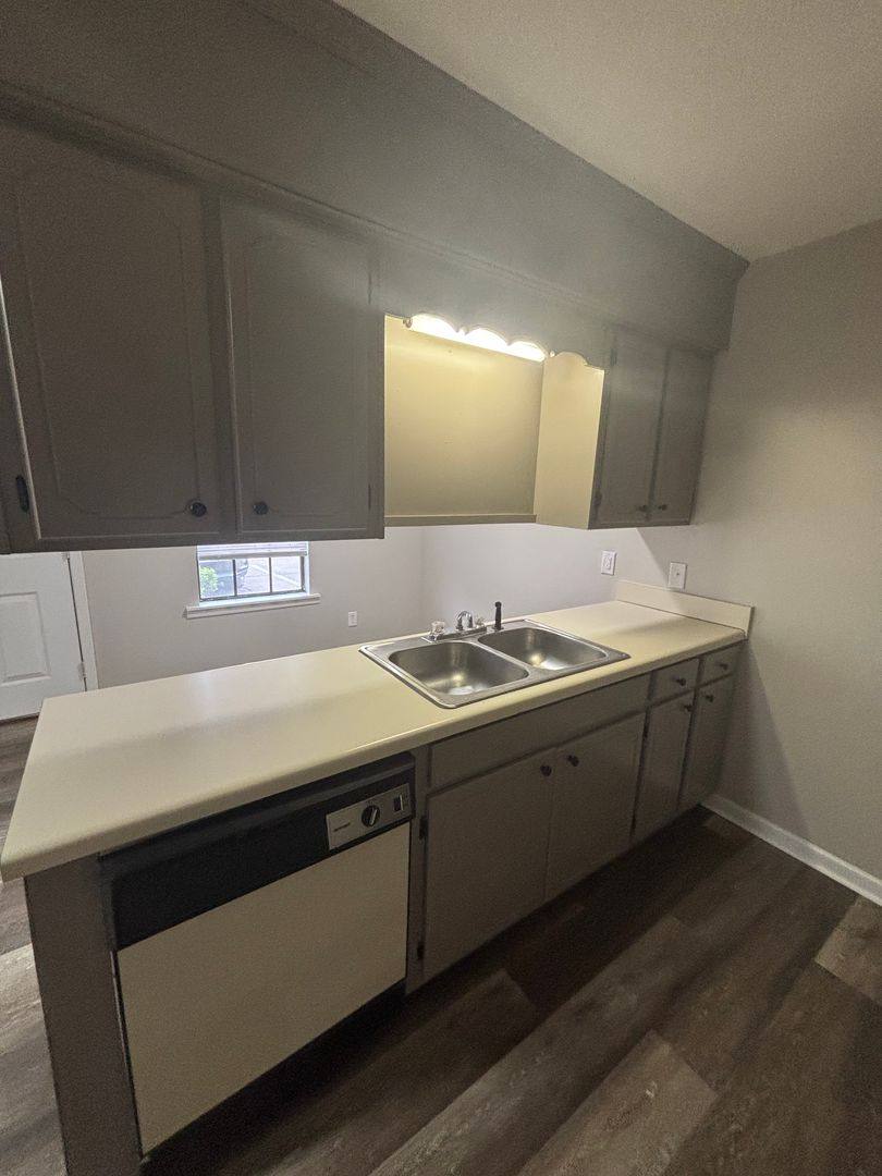 Apartment for rent at 1903 Holmes St, Tupelo, MS 38801