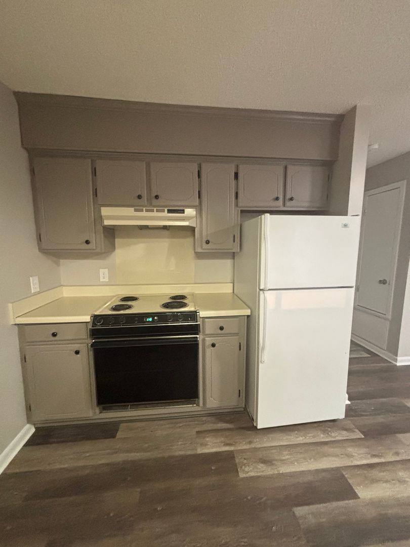 Apartment for rent at 1903 Holmes St, Tupelo, MS 38801