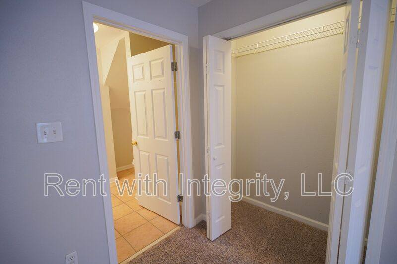 Townhouse for rent at 859 W Brevard St 2, Tallahassee, FL 32304