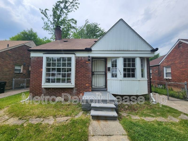House for rent at 11035 Worden St, Detroit, MI 48224
