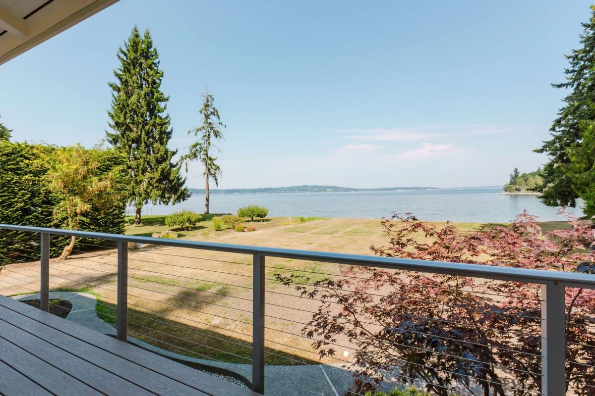 House for rent at 15550 Broom St NE, Bainbridge Island, WA 98110
