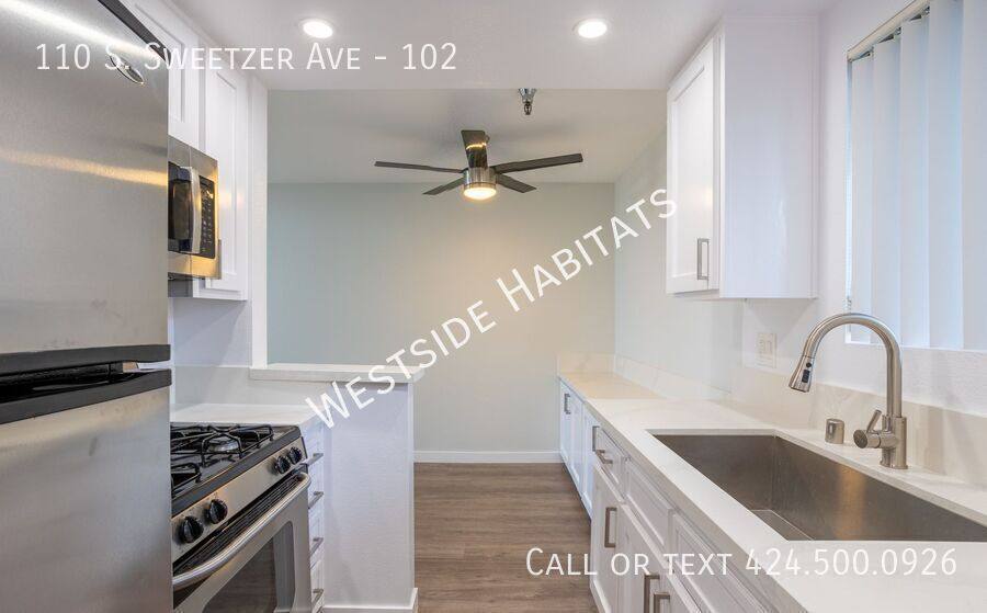 Apartment for rent at 110 S Sweetzer Ave, Los Angeles, CA 90048