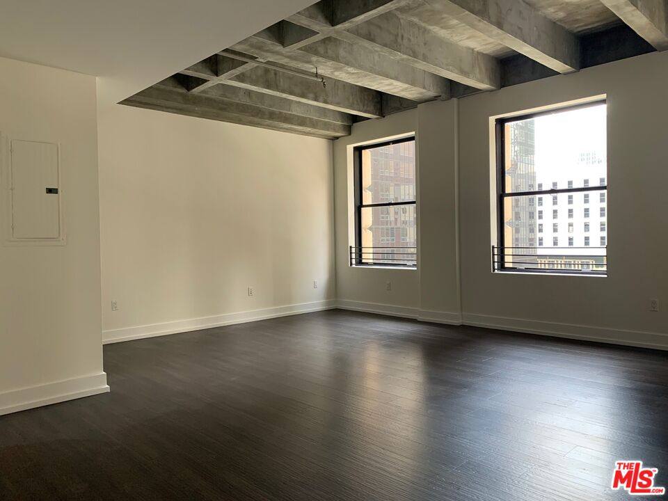 House for rent at 727 W 7th St, Los Angeles, CA 90017