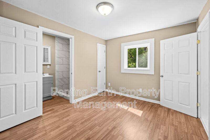 House for rent at 1929 15th St N, Bessemer, AL 35020