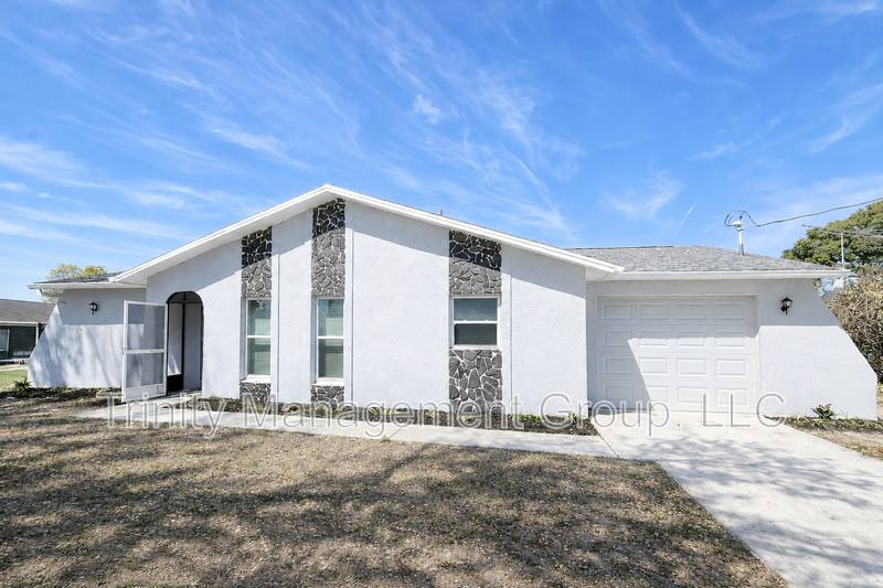House for rent at 10449 Mayflower Rd, Spring Hill, FL 34608