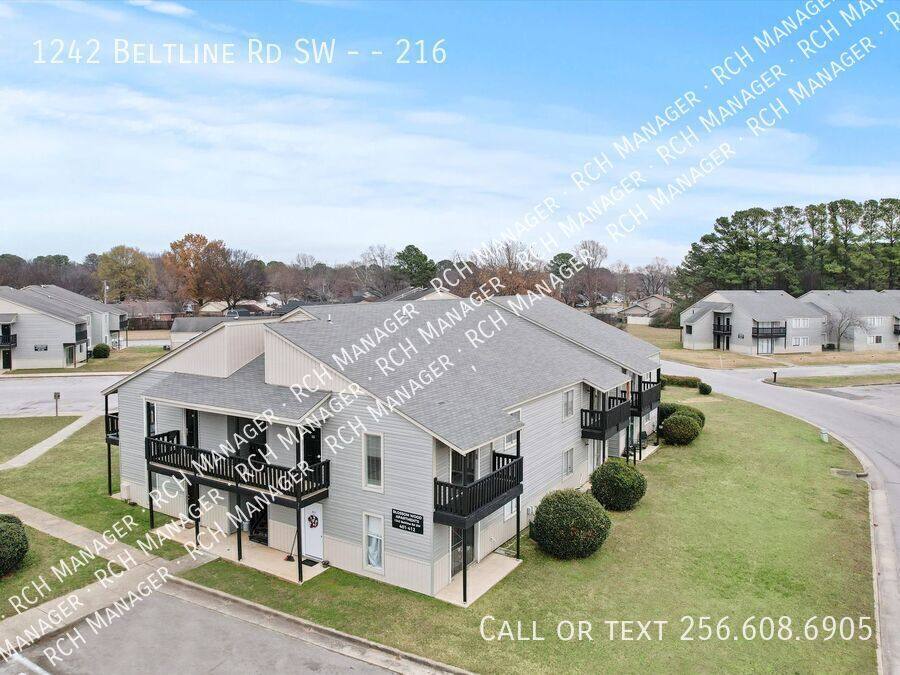 Apartment for rent at 1242 Beltline Rd SW, Decatur, AL 35601