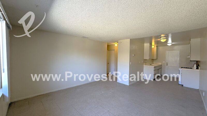 Apartment for rent at 20130 Rimrock Rd #B, Apple Valley, CA 92307