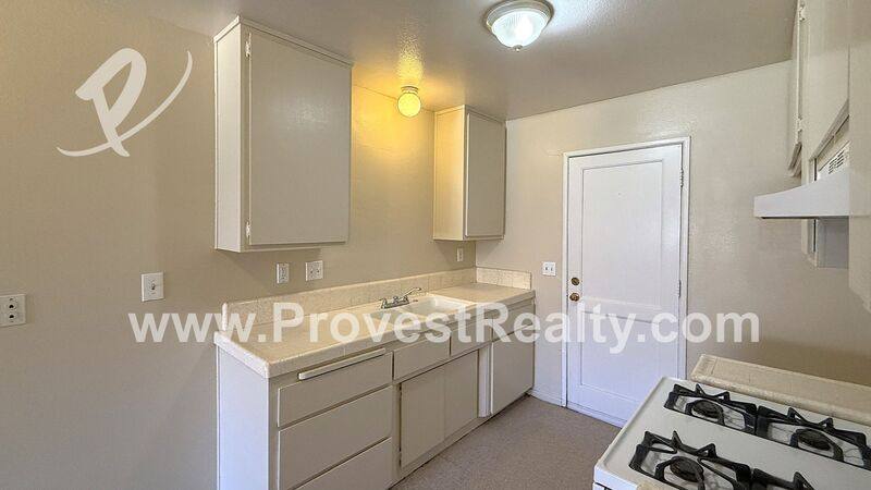 Apartment for rent at 20130 Rimrock Rd #B, Apple Valley, CA 92307