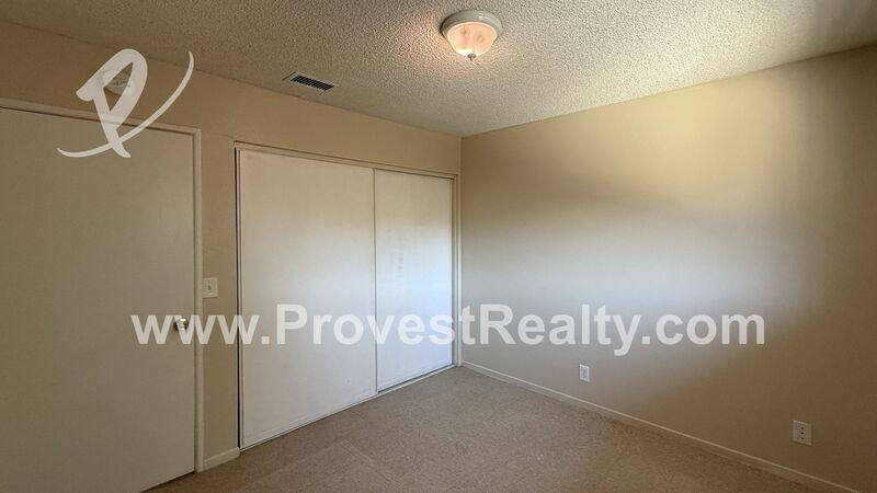 Apartment for rent at 20130 Rimrock Rd #B, Apple Valley, CA 92307