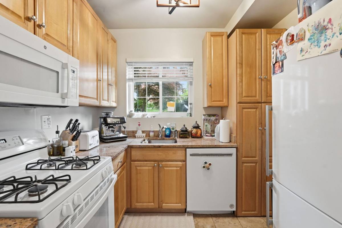Condo for rent at 3727 Lyons Lane, Alexandria, VA 22302
