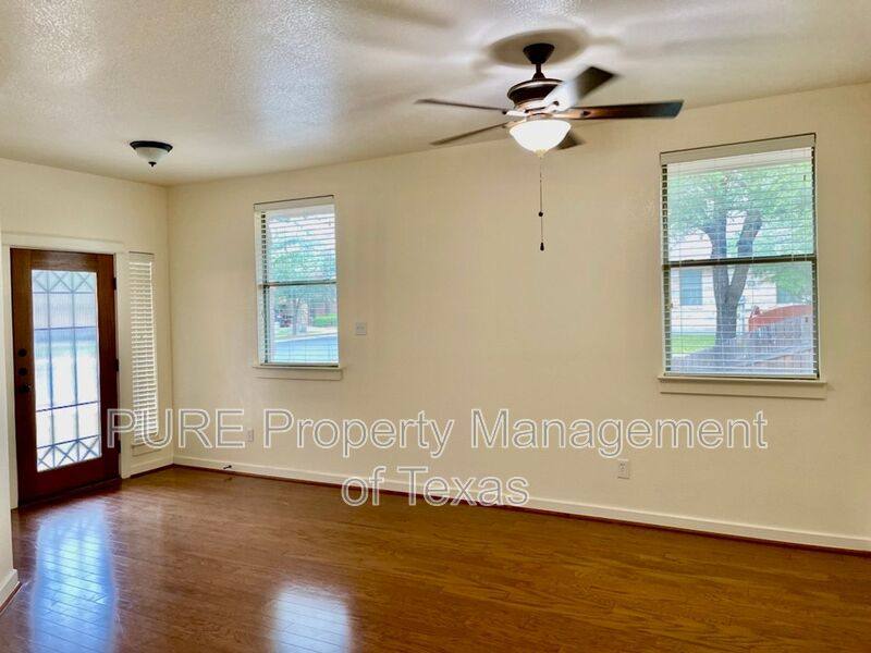 Townhouse for rent at 4718 Madrid Dr, Georgetown, TX 78628