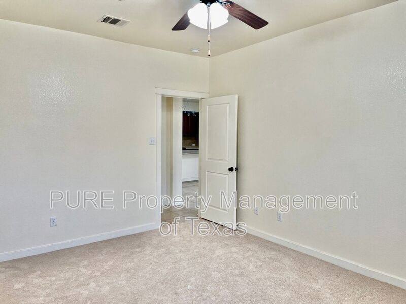 Townhouse for rent at 4718 Madrid Dr, Georgetown, TX 78628