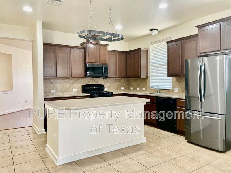 Townhouse for rent at 4718 Madrid Dr, Georgetown, TX 78628