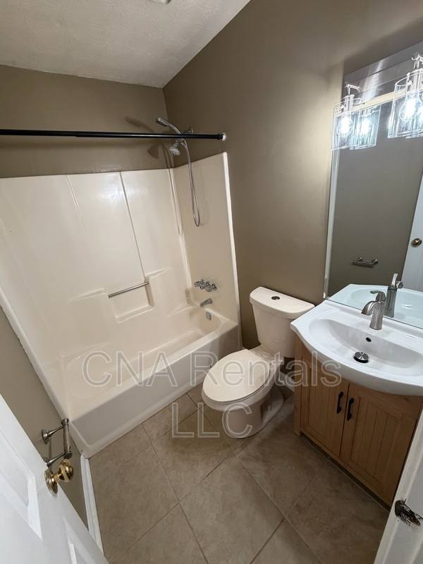 Apartment for rent at 901 Westland Dr SW, Marietta, GA 30066