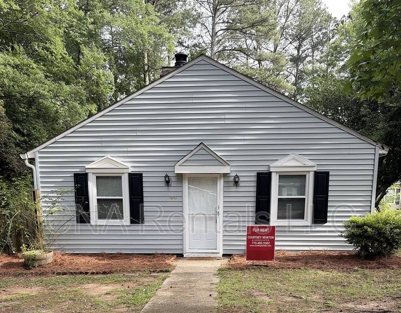 Apartment for rent at 901 Westland Dr SW, Marietta, GA 30066