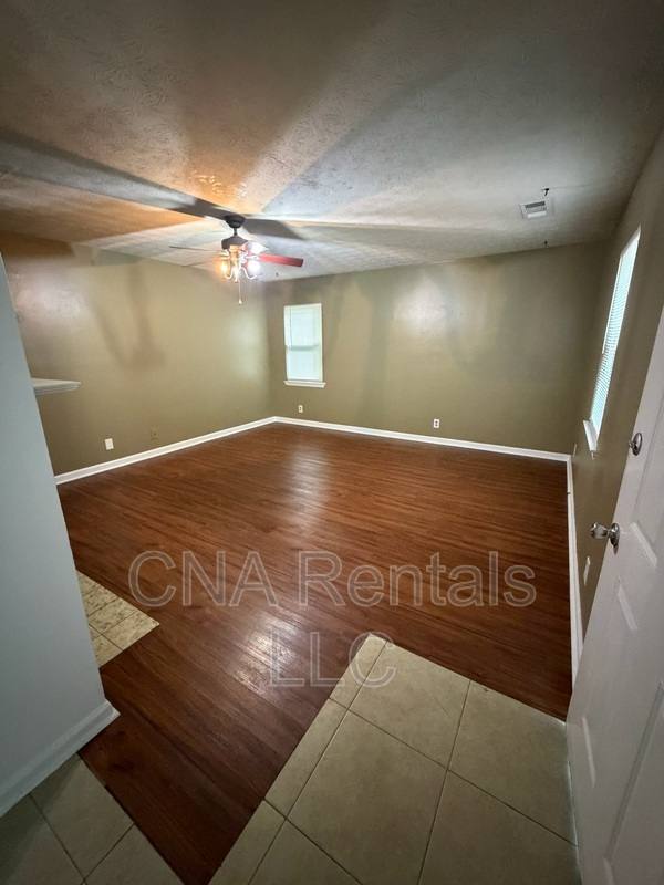 Apartment for rent at 901 Westland Dr SW, Marietta, GA 30066