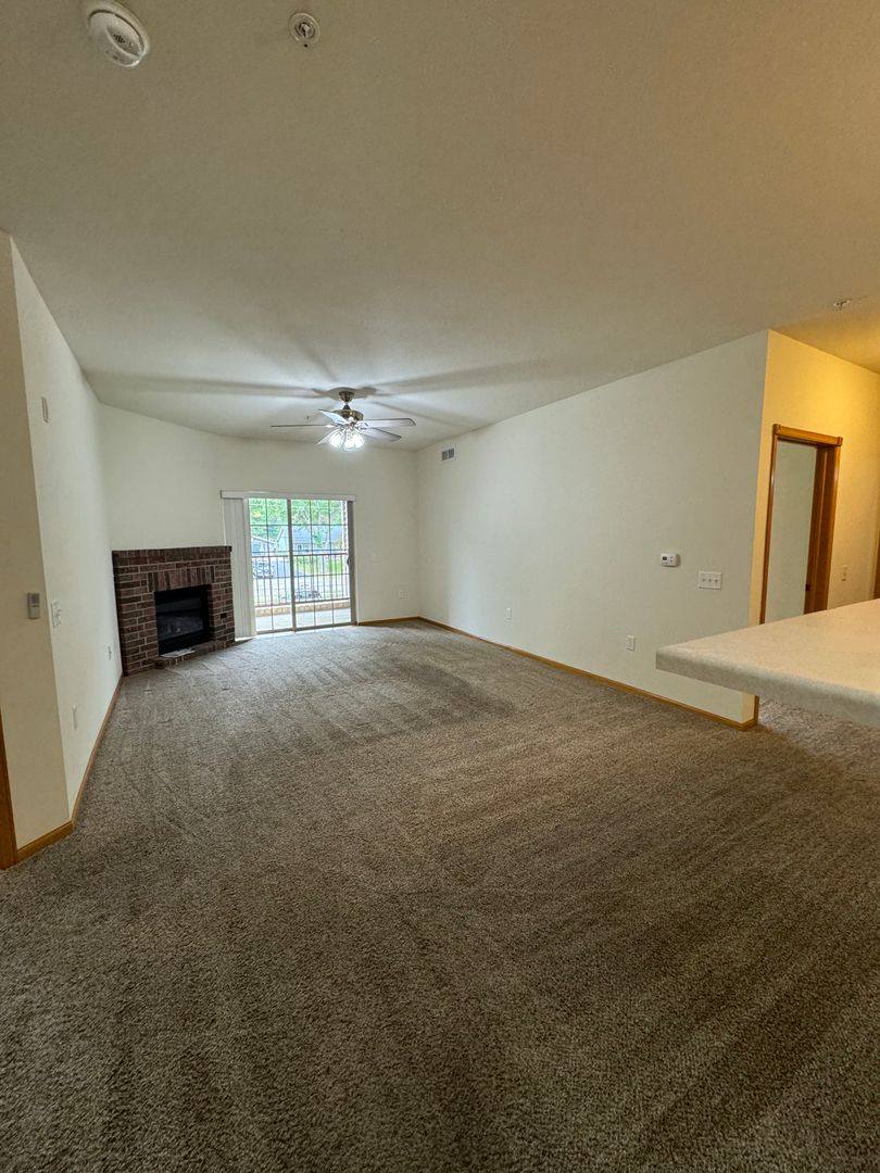 Apartment for rent at 915 Ellis Ave, Baraboo, WI 53913