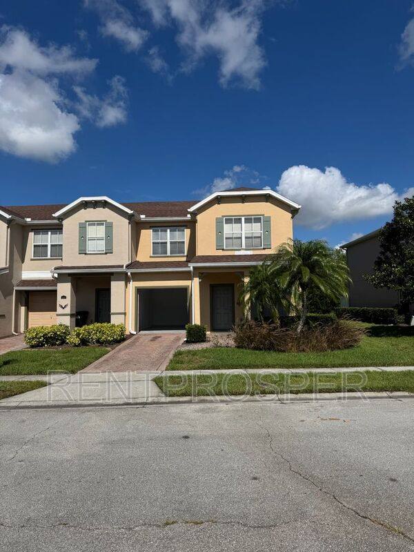 Townhouse for rent at 16617 Cedar Crest Dr, Orlando, FL 32828