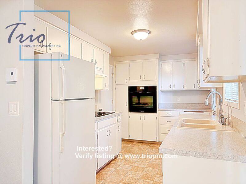 Apartment for rent at 3585 Arrowhead St, Eugene, OR 97404