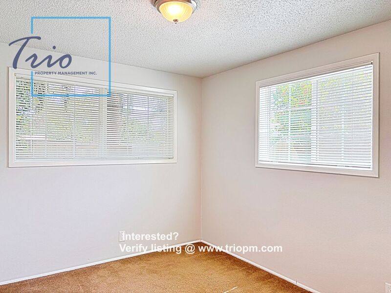 Apartment for rent at 3585 Arrowhead St, Eugene, OR 97404