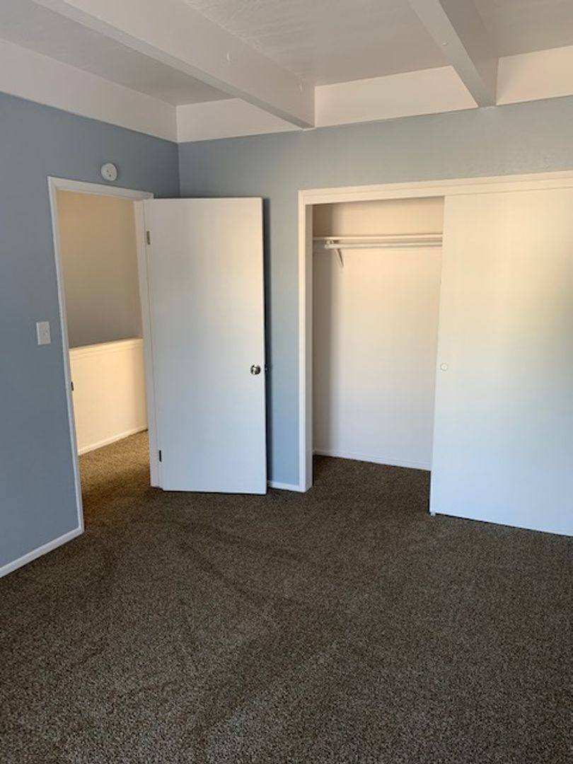 Townhouse for rent at 500 Broadway Blvd, Reno, NV 89502