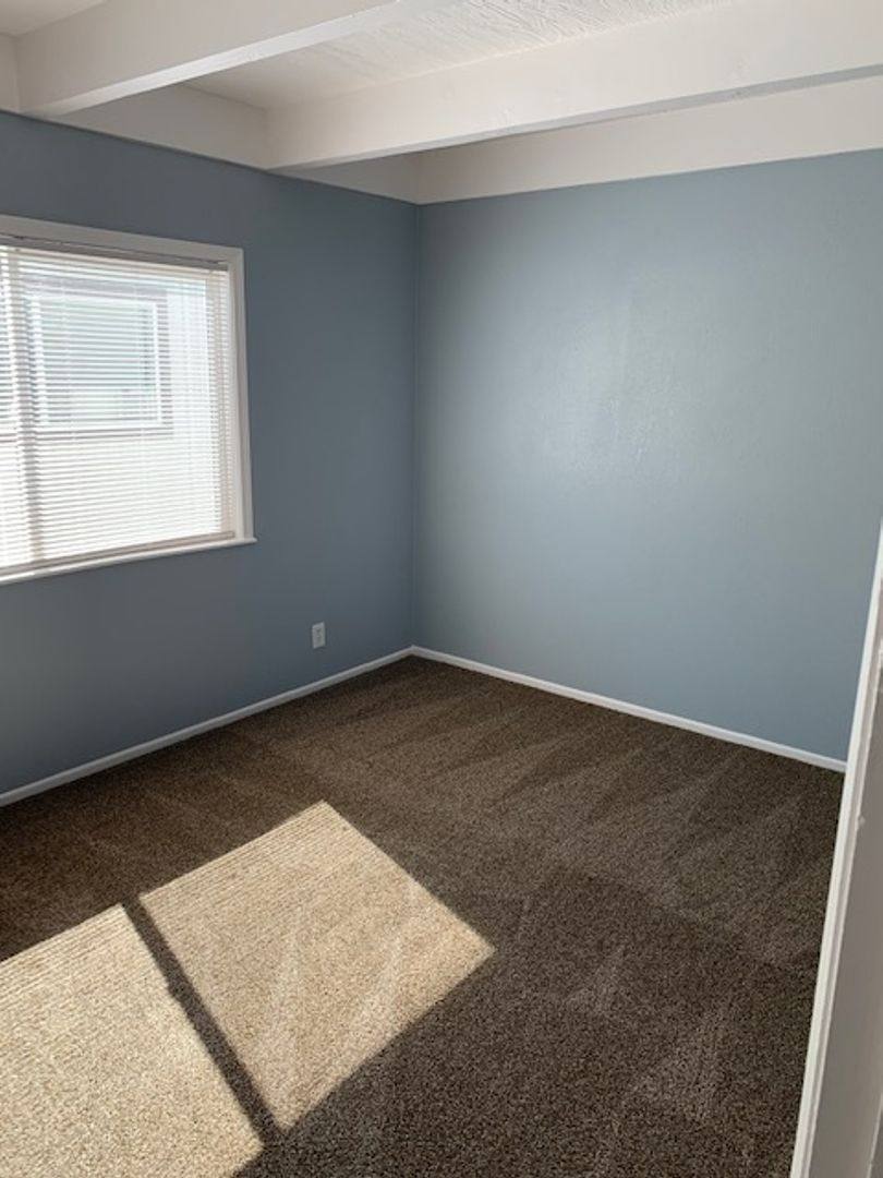 Townhouse for rent at 500 Broadway Blvd, Reno, NV 89502