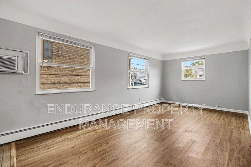 Apartment for rent at 1932 Truitt Ave #1, Cincinnati, OH 45212