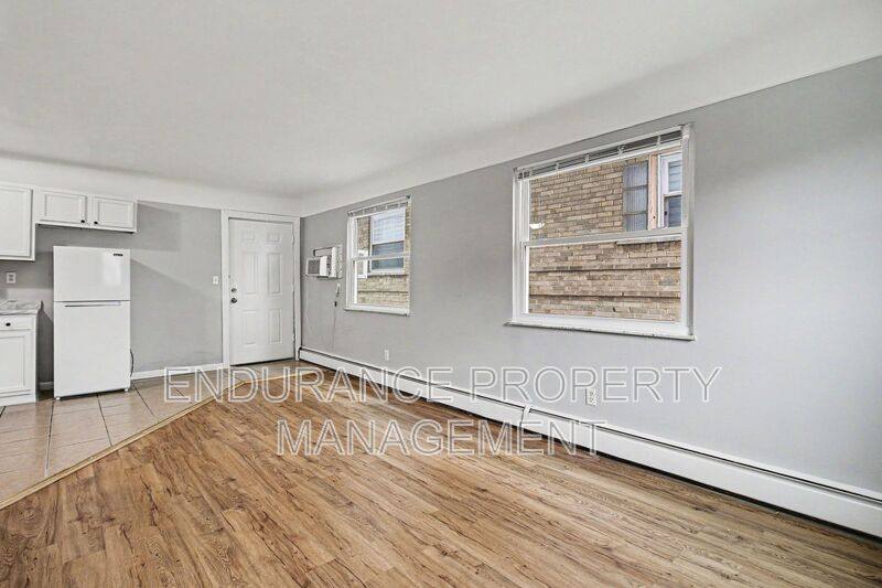Apartment for rent at 1932 Truitt Ave #1, Cincinnati, OH 45212