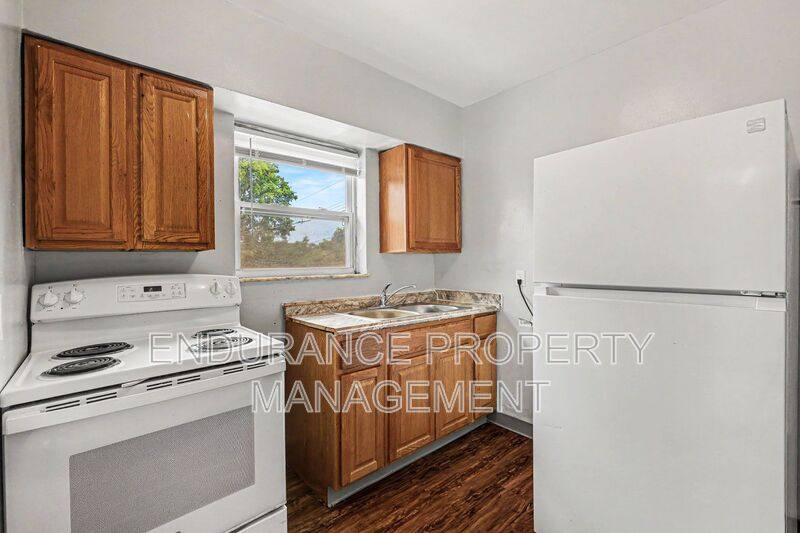 Apartment for rent at 3348 Ninann Court #4, Cincinnati, OH 45211