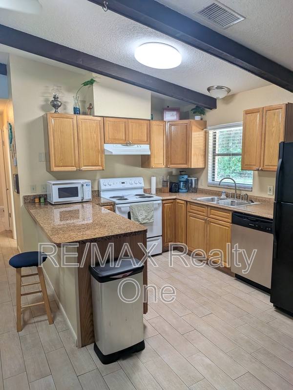 Apartment for rent at 10892 W Gem St #1, Crystal River, FL 34428