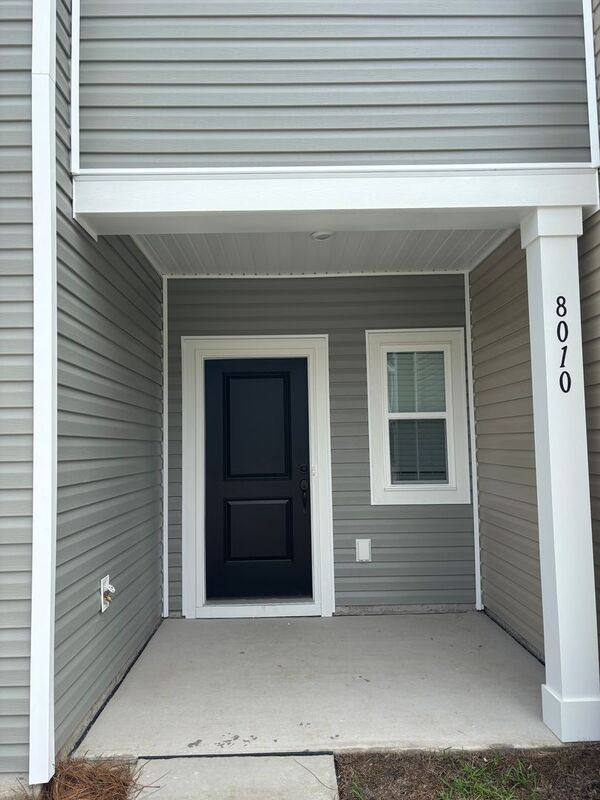 Townhouse for rent at 8010 Tiggerfish Way, North Charleston, SC 29420