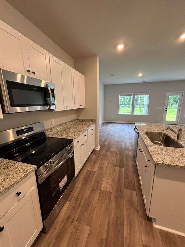 Townhouse for rent at 8010 Tiggerfish Way, North Charleston, SC 29420