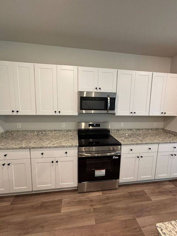 Townhouse for rent at 8010 Tiggerfish Way, North Charleston, SC 29420