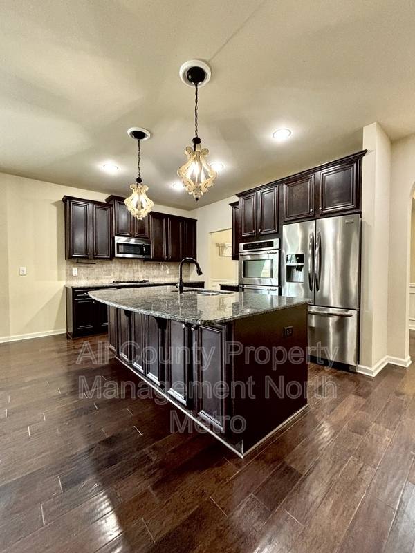 House for rent at 711 Flag St, Canton, GA 30114