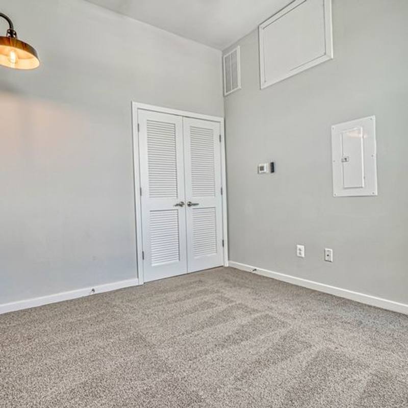 Apartment for rent at 923 S E Ave #6, Baltimore, MD 21224