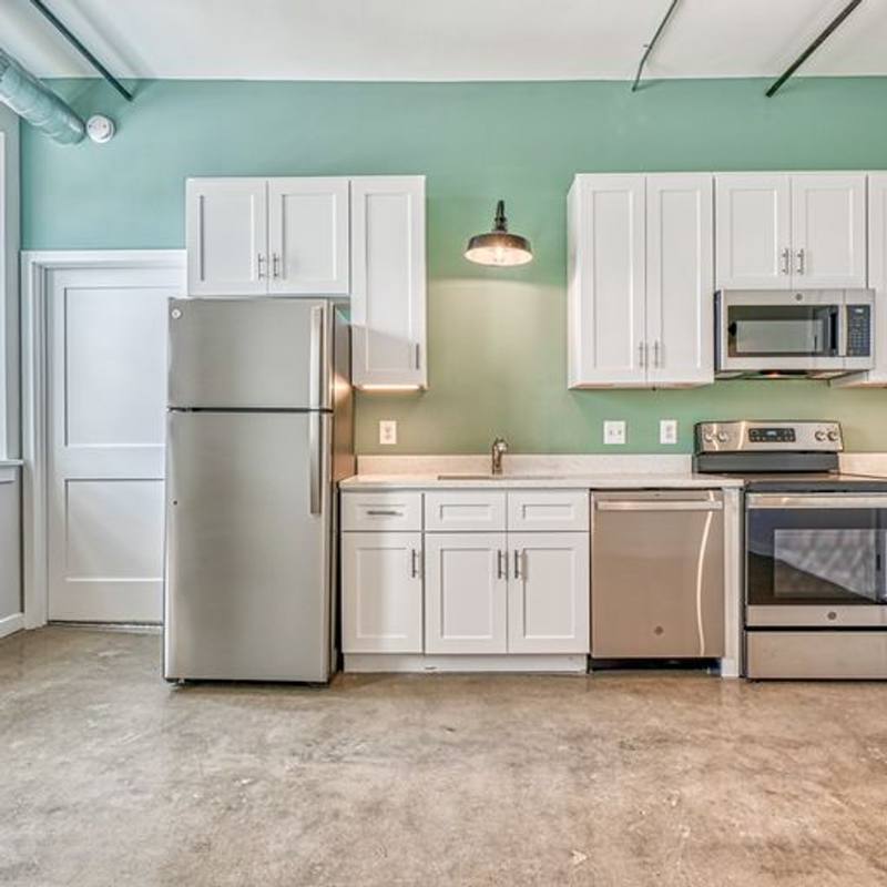 Apartment for rent at 923 S E Ave #6, Baltimore, MD 21224