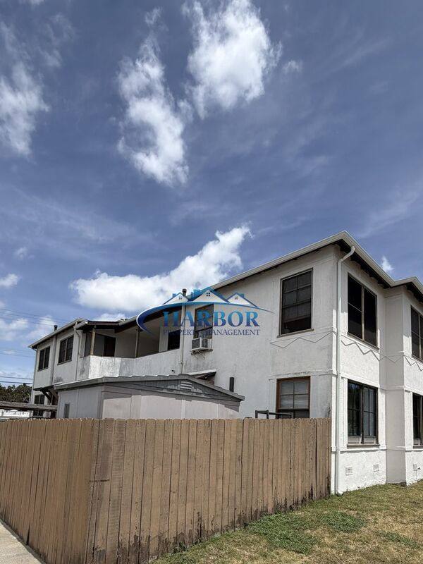 Apartment for rent at 904 Sartori Ave #4, Torrance, CA 90501