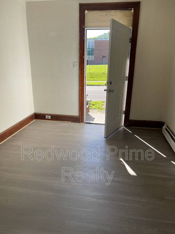 Apartment for rent at 631 Coleman Ave #3, Johnstown, PA 15902