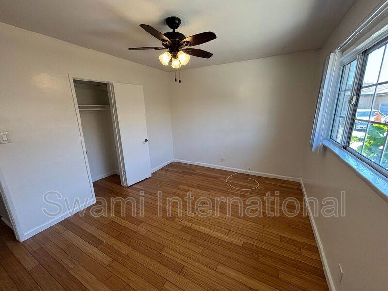 Apartment for rent at 13233 Kornblum Ave, Hawthorne, CA 90250