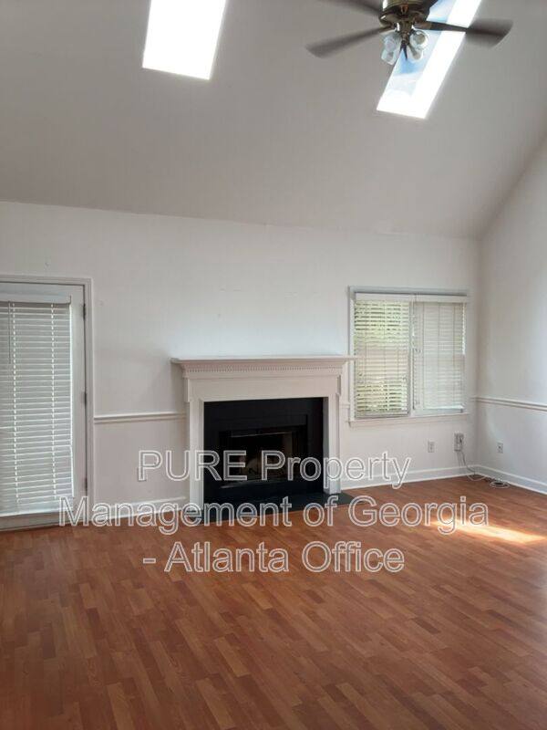 House for rent at 909 Michael Lee Way, Lawrenceville, GA 30043