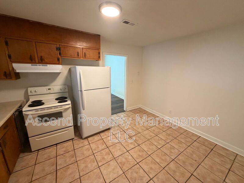 House for rent at 3341 Pinewood Ave #B, Chattanooga, TN 37411