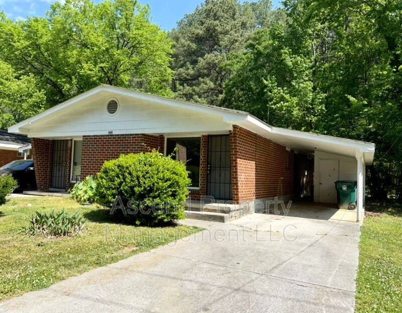 House for rent at 3341 Pinewood Ave #B, Chattanooga, TN 37411