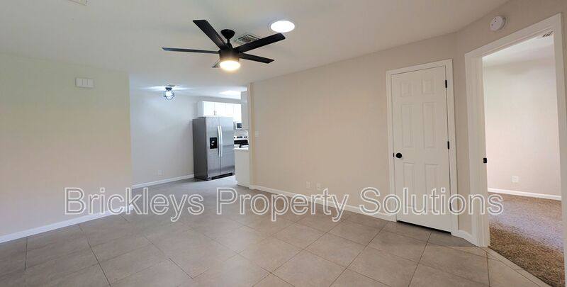 Townhouse for rent at 25 N Cottonwood St #43, Chandler, AZ 85225